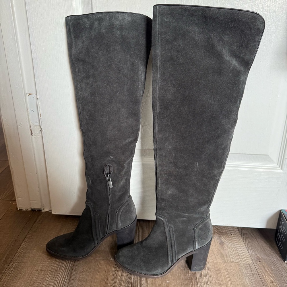 Women's Over-the-Knee Suede Boots